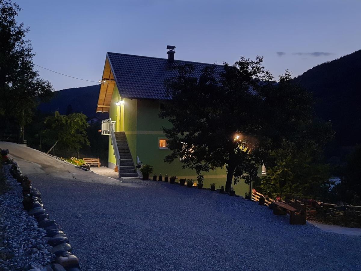 Apartmani Vila Na Drini Foca Esterno foto
