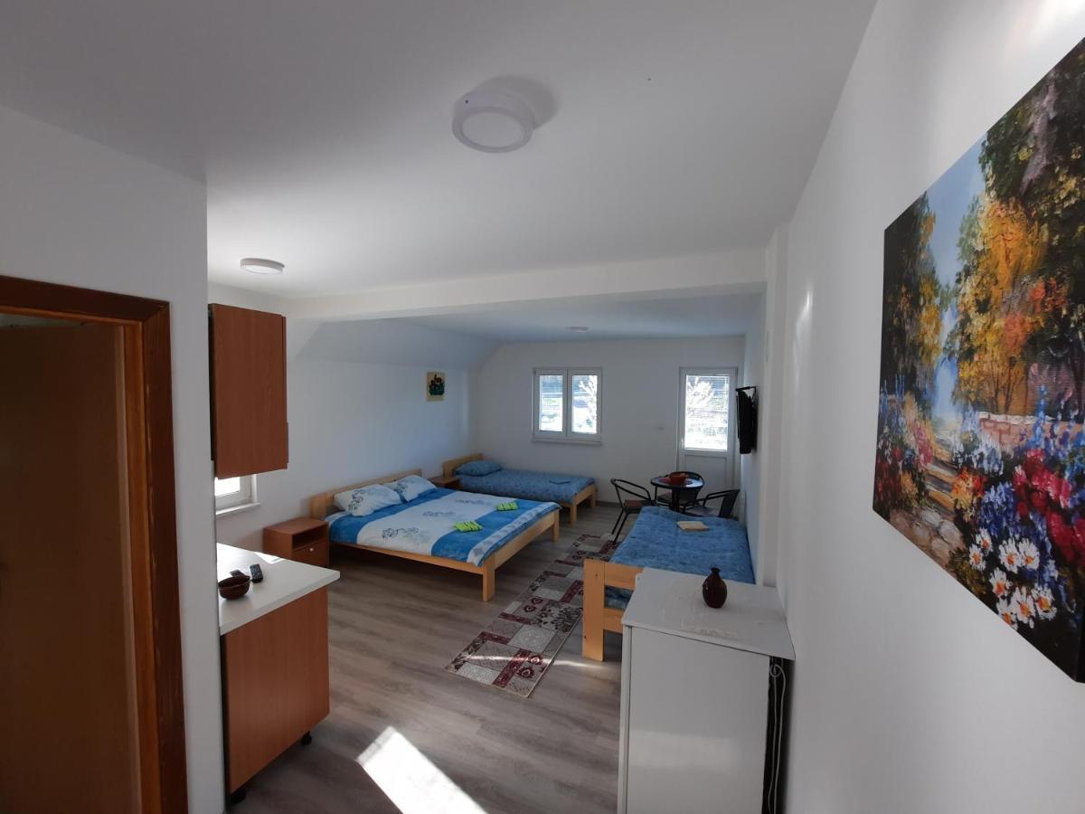 Apartmani Vila Na Drini Foca Esterno foto