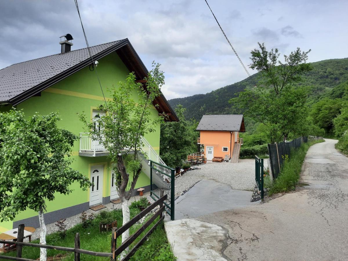 Apartmani Vila Na Drini Foca Esterno foto